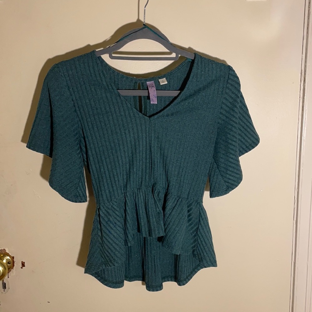 Alya green flutter sleeve top